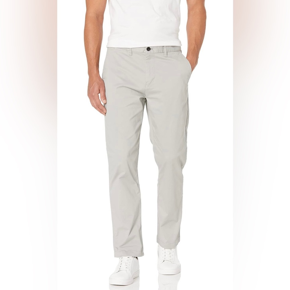 NWT Tommy Hilfiger Men's Comfort Stretch Cotton Chino Pants Size 36Wx30L - Picture 1 of 8
